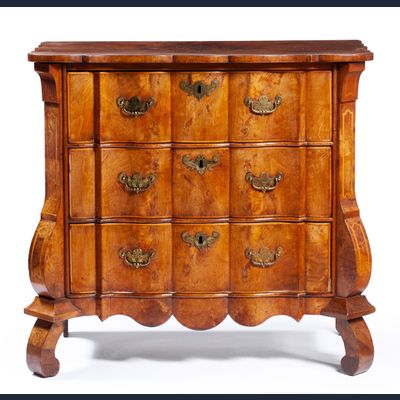 Dutch walnut commode