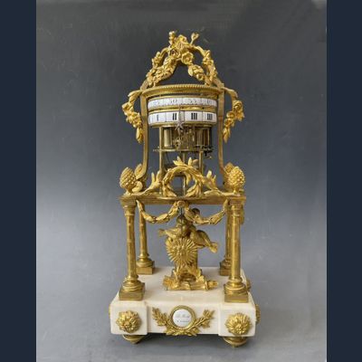 A Louis XVI vuur-vergulde