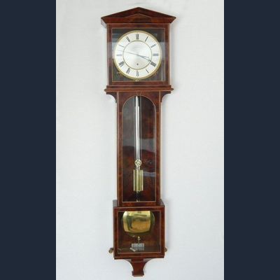 Elegante Wiener Regulator-Pendeluhr, 'Ph. Happacher in Wien', 1 Monat, ca. 1820.