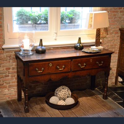 Kleine sidetable, Engeland, 2e helft 18e eeuw