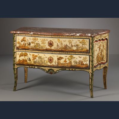 Provencaalse Louis XV Lacca Povera Commode