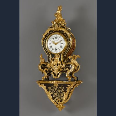 Franse Louis XV consoleklok, Baillon