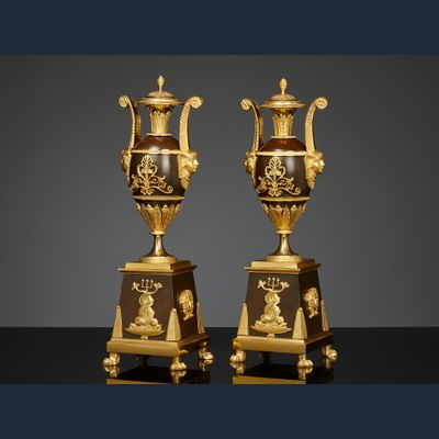 Paar Franse Empire Retour d’Égypte siervazen