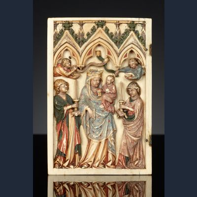 Linkerdeel van een Frans Gotiek Diptiek voorstellende de Verering van Maria