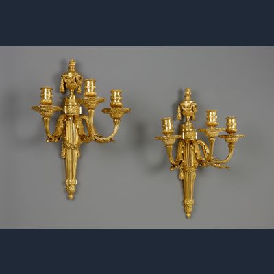 Paar Franse Transition appliques in de stijl van Delafosse