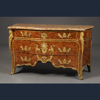 Franse Régence Commode à Pont, Etienne Doirat