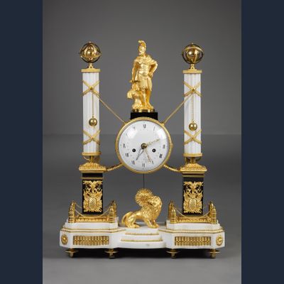 Französische Louis XVI Pendule Portique