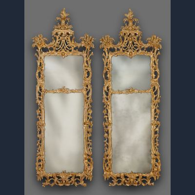 Paar Engelse George II spiegels