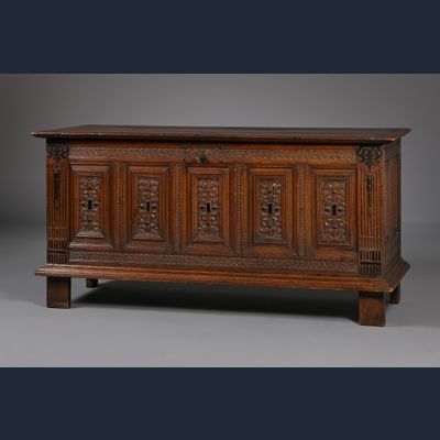 Holländische Renaissance-Truhe