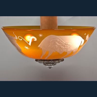 Sybren Valkema voor Glasfabriek Leerdam, Glazen plafondlamp met een deel van de dierenriem, 1947