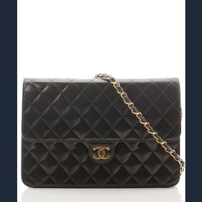 Chanel Schoudertas in Zwart Gematelaseerd Lamsleder