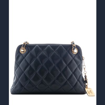Chanel Schoudertas in Blauw Gematelasseerd Kalfsleder