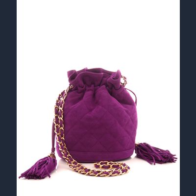 Chanel Schoudertas met Trekkoord en Kwastjes in Paars Suède