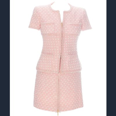 Chanel Roze Bouclé Mantelpak 95P