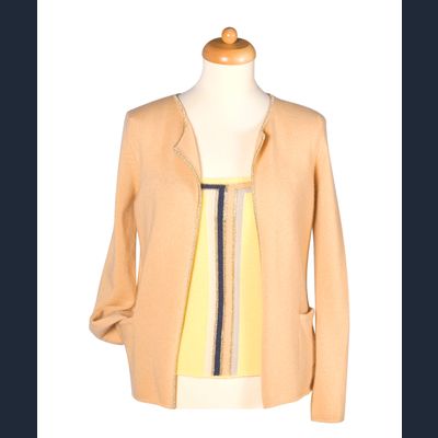 Chanel Kasjmier met Gouddraad Omboord Twinset