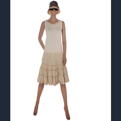 Blumarine Zandkleurige Ruche Rok en Top