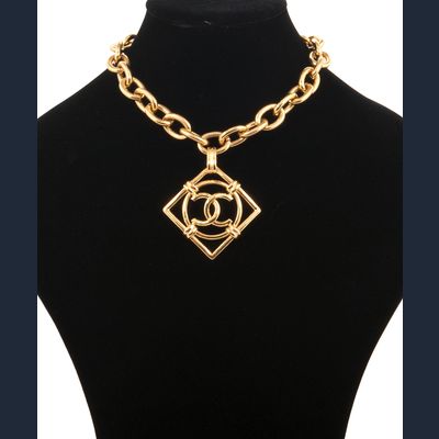 Vintage Chanel CC Square Link Necklace