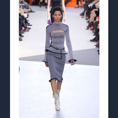 Fall 2015 Louis Vuitton Runway Rok