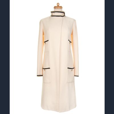 Chanel Paris - Singapore Runway Chanel Off-White Wool/Silk Tweed Coat