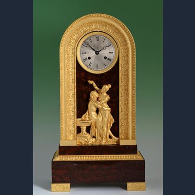 Een Franse Empire pendule