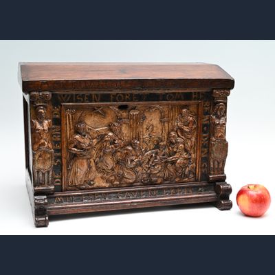 Een eikenhouten bruidskist uit de 16e eeuw