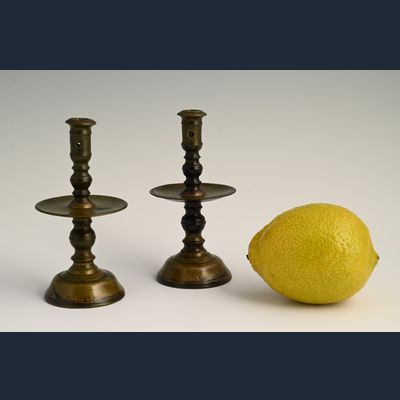 Een zeldzaam stel kleine schijfkandelaars