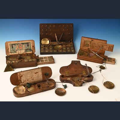 Een verzameling munt gewichtdozen