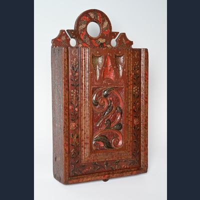 A  Hindeloopen 'schooltas'