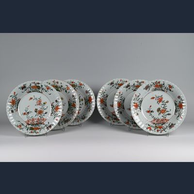 A set of six Chinese Famille Verte dishes