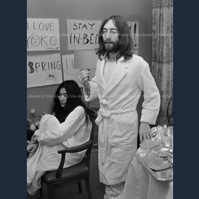 John Lennon & Yoko Ono - Peace - Kamer 902 Hilton # 33