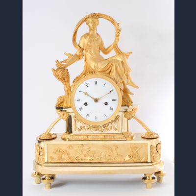 A good French Empire sculptural mantel clock by Colin à Paris circa 1800