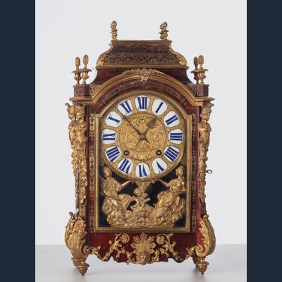 A beautiful French late Louis XIV ‘Religieuse’ mantel clock by Bonneual, circa 1700