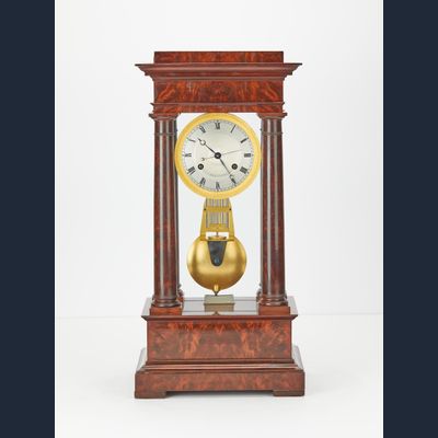 4 glass table regulator clock from Janvier Paris Workshop