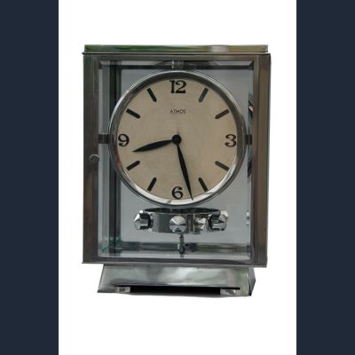 M82 Nikkelen art deco JL Reutter vier glazen klok