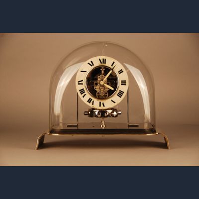 M167 Atmos clock PO1, skeleton dial and glass dome, Reutter nr. 3613, France ca. 1930.
