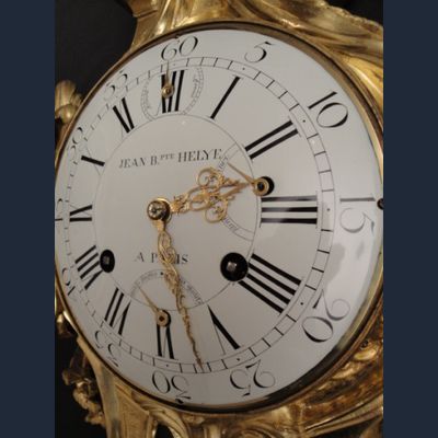 W26 Vuurvergulde bronzen Cartelklok, dubbel gesigneerd: Jean Baptiste Helye - Paris, Frankrijk
