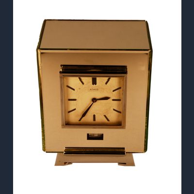 M137 Atmos in spiegelglaskast, J.L.Reutter, Frankrijk, ca. 1930.