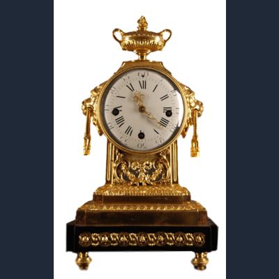 M59 Louis Seize pendule Petite Sonnerie slagwerk