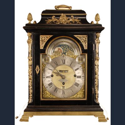 BR04 Musical bracket clock playing 4 melodies