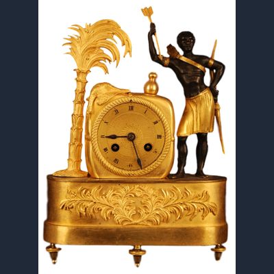 ABS31 Small pendule, 'Au bon Sauvage'