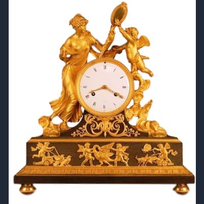 M28 Gilt bronze mantle clock of excelent quality