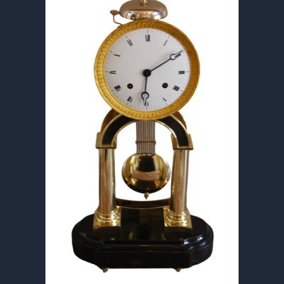 S22 Skeletklok Hubert Sarton