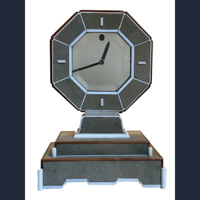 m255 Pendule Mysterieuze met Roggehuid en Been