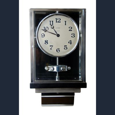 W45 Grote Art Deco JL Reutter Drie-Glazen Atmos wandklok.