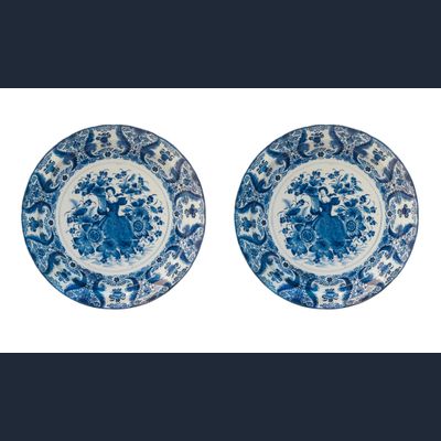 Een Paar Schotels in Blauw Delfts Aardewerk