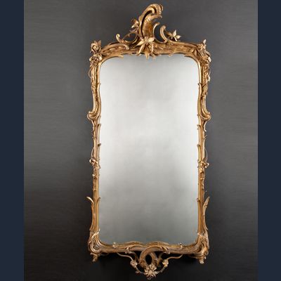 Een Rechthoekige Louis XV Spiegel