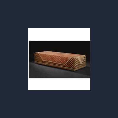 Een Hassock met Kelim Bekleed