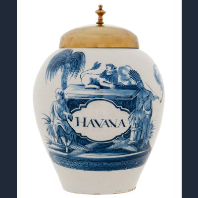 Een Blauw-Witte Tabakspot in Delfts Aardewerk 'Havana'