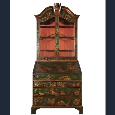 An English Laqué Top Desk with Chinoiserie Decor