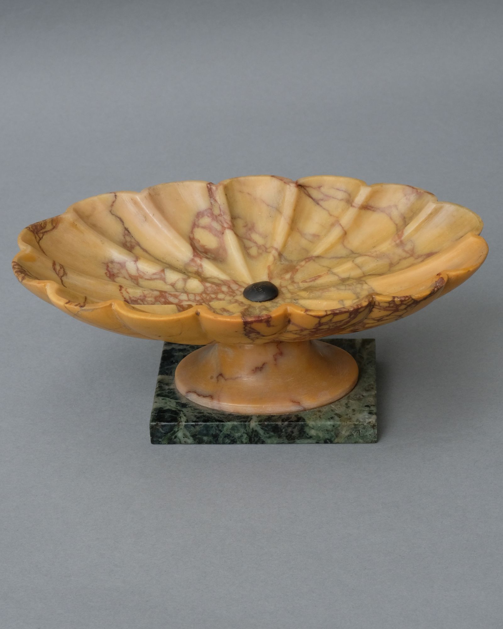 Grand Tour Tazza in Siena marble